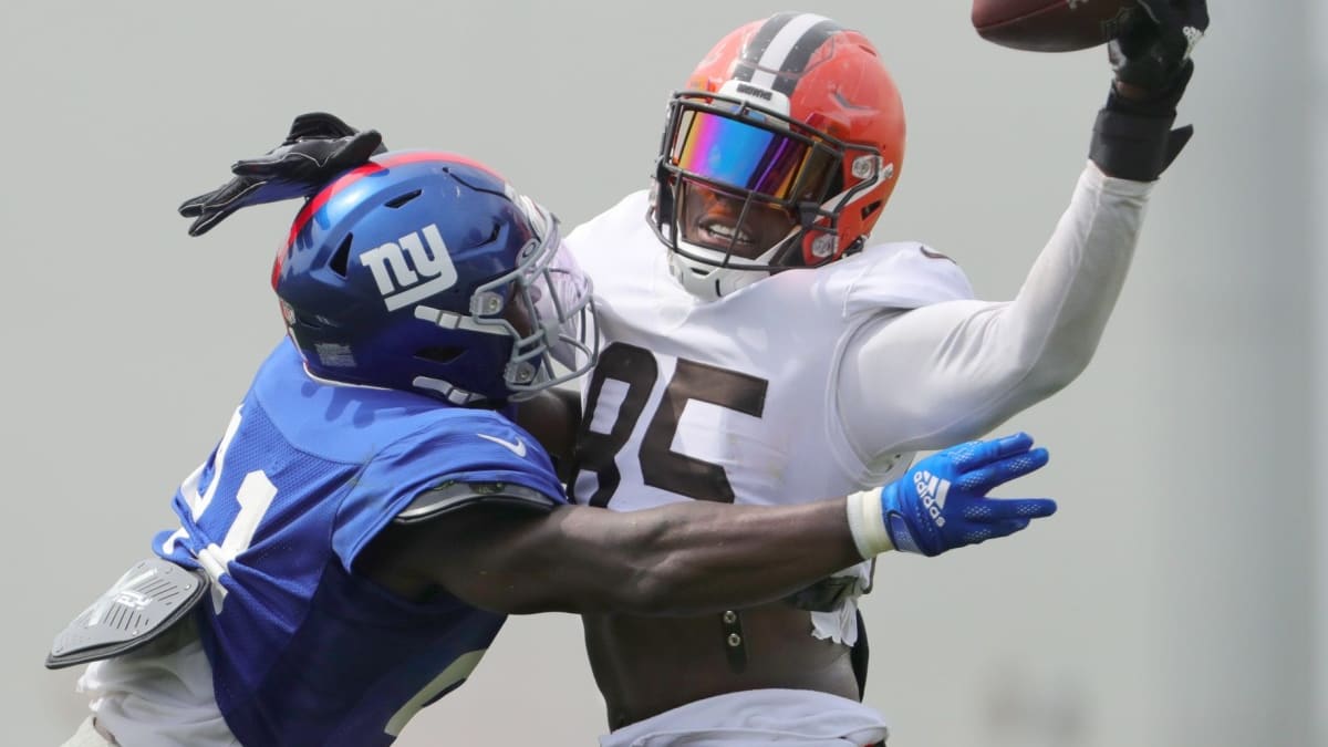 Giants get 'gameday vibes' from practice with Browns