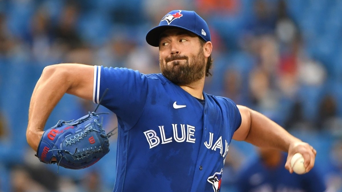Blue Jays Starter Hyun Jin Ryu Rocked For Seven Runs in Loss - Sports  Illustrated Toronto Blue Jays News, Analysis and More
