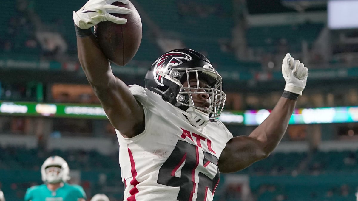 Can Atlanta Native Caleb Huntley Make Falcons 53-Man Roster, Help Run Game?