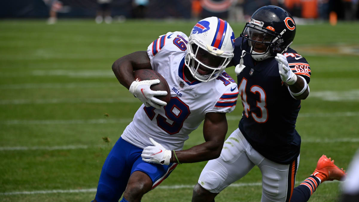 Unvaccinated Buffalo Bills player Isaiah McKenzie fined $14,650 for not  wearing a mask inside team's facility - MarketWatch