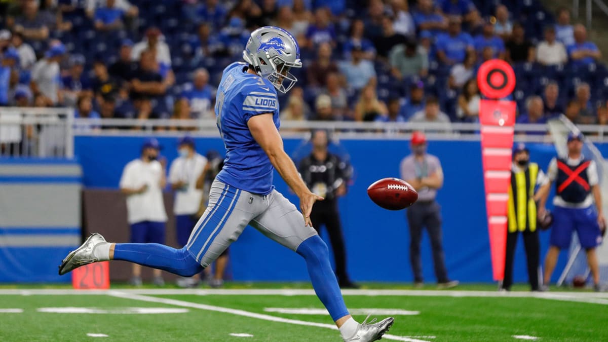 Detroit Lions punter Jack Fox (3) in action against the San