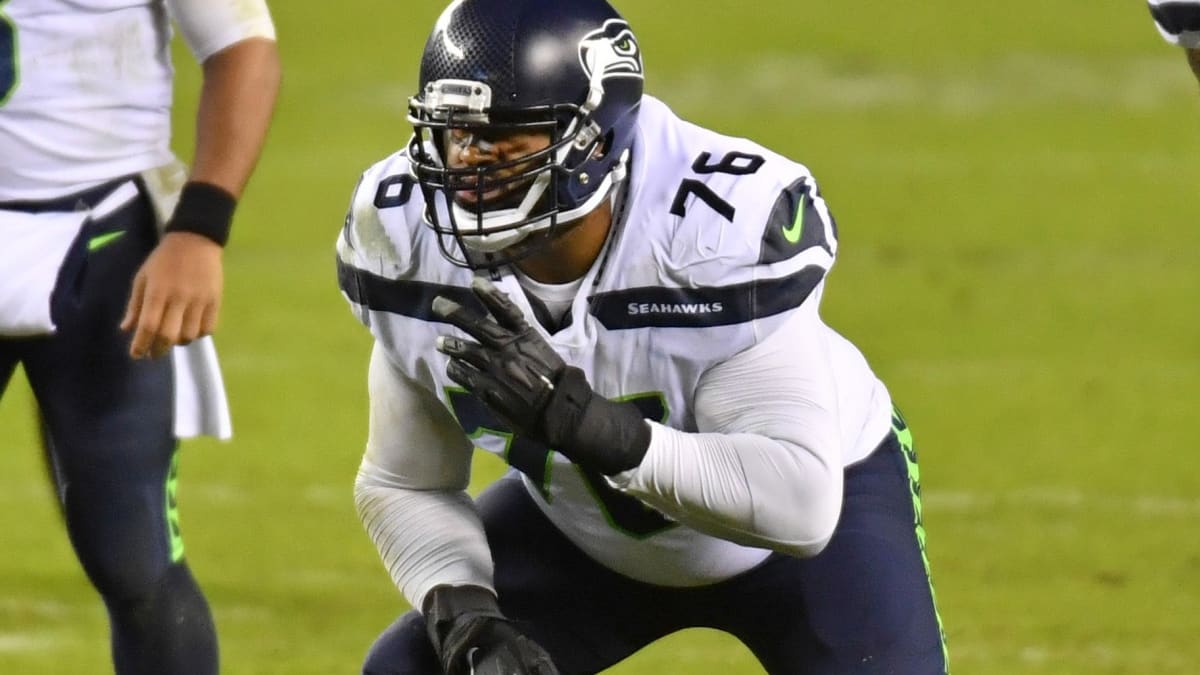 Why the New York Jets Shouldn't Sign Free Agent OT Duane Brown - Sports  Illustrated New York Jets News, Analysis and More