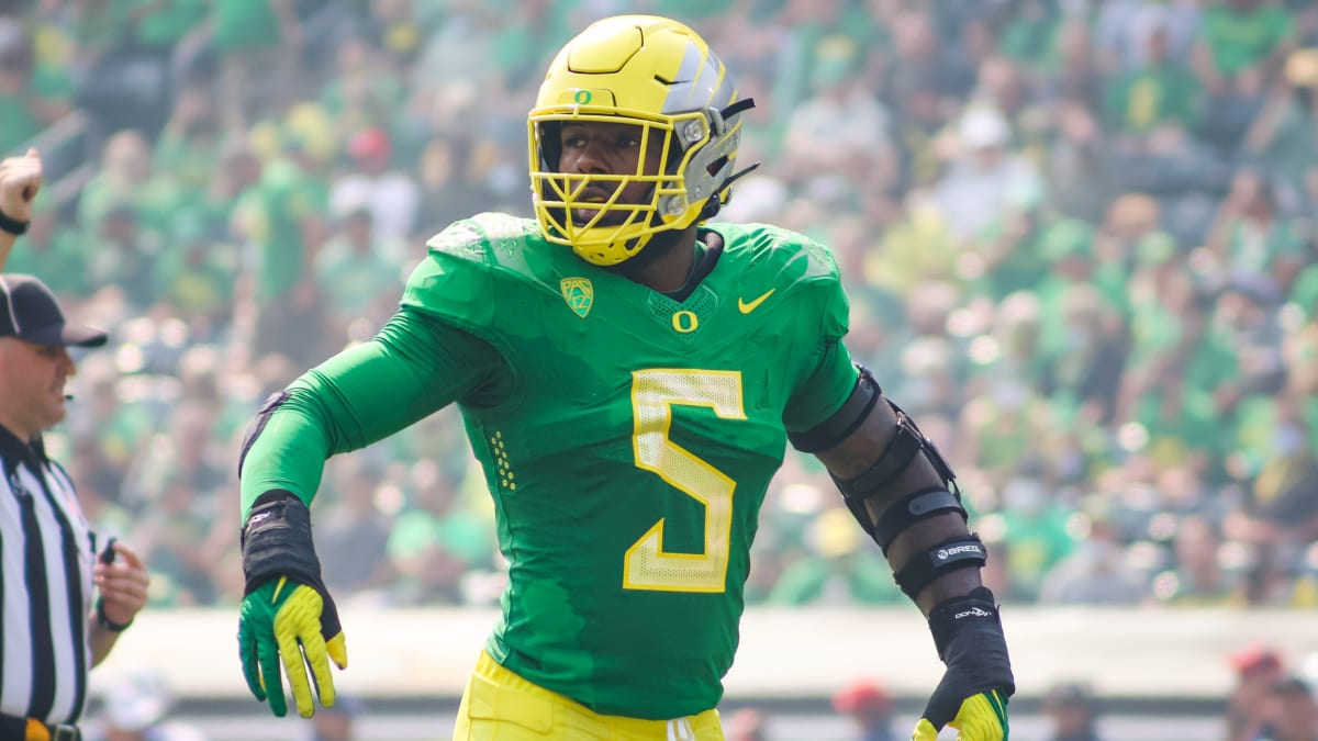 Photo Gallery from Oregon Football Defensive End Kayvon Thibodeaux's NFL Draft  Selection - Sports Illustrated Oregon Ducks News, Analysis and More