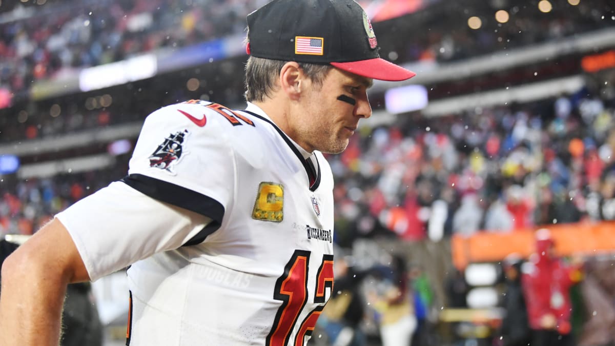 Tom Brady's incredible 218-game streak ended in devastating fashion as Bucs  blow lead against Browns