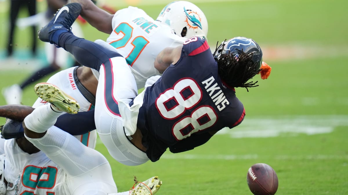 Eric Rowe is having a quietly good season for the Miami Dolphins