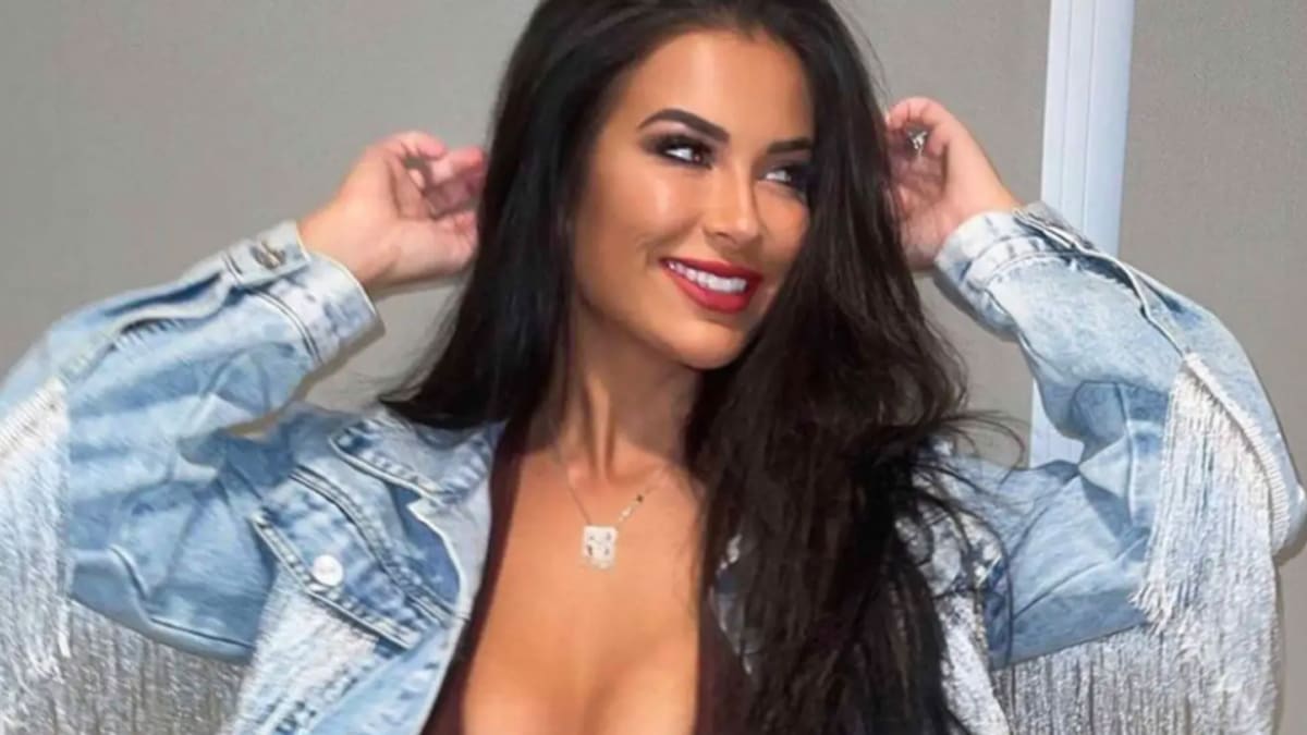 Buffalo Bills Star Jordan Poyer to Dallas Cowboys? Model Wife Rachel Bush  Hints at Free Agency Move - Sports Illustrated Buffalo Bills News, Analysis  and More