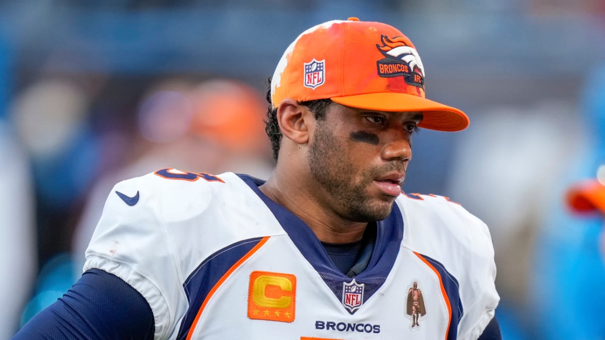 Russell Wilson putting in work as face of Denver Broncos - Mile