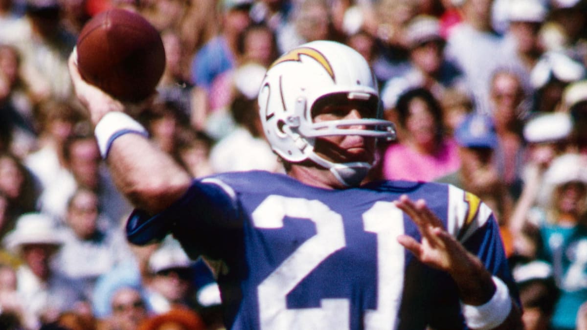 Former Chargers Quarterback John Hadl Dies at 82 - Sports Illustrated