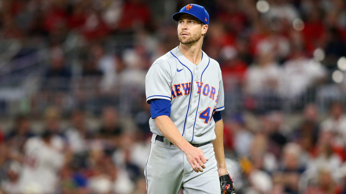 Rangers' Jacob deGrom quells injury concern, handles business for