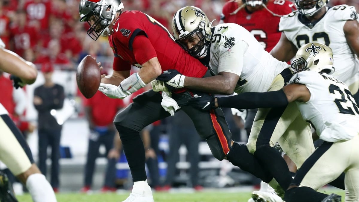 New Orleans Saints vs Tampa Bay Buccaneers on October 31, 2021