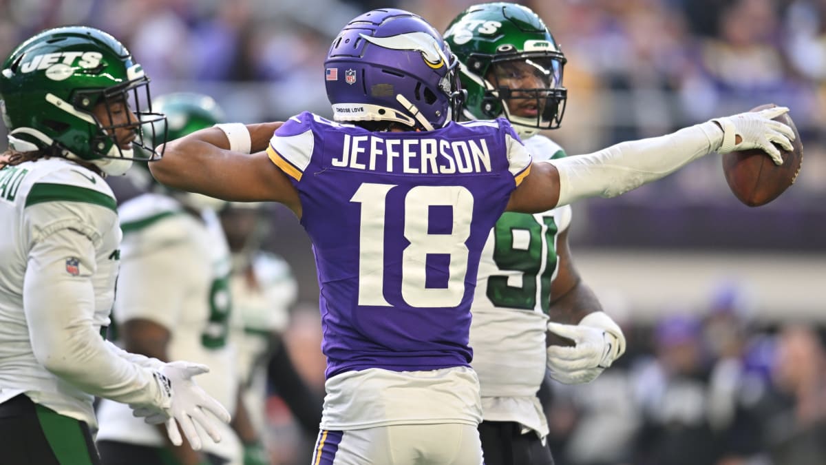 Minnesota Vikings Survive New York Jets Comeback Attempt With Big