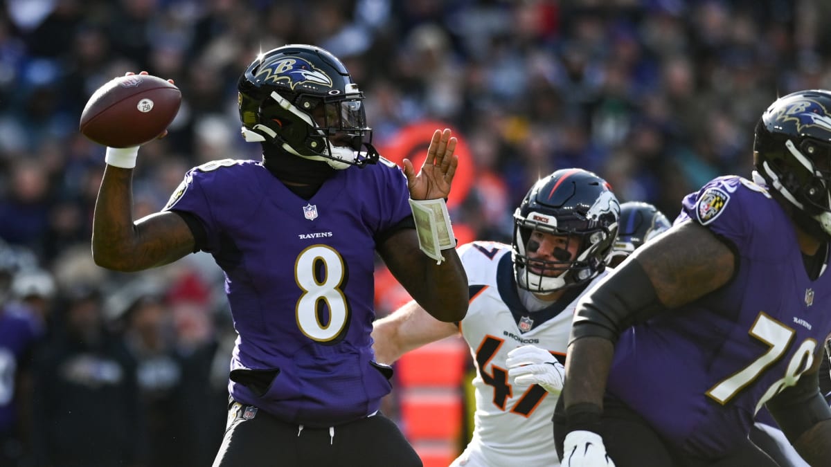 Lamar Jackson, Baltimore see Ronnie Stanley injury vs. Panthers