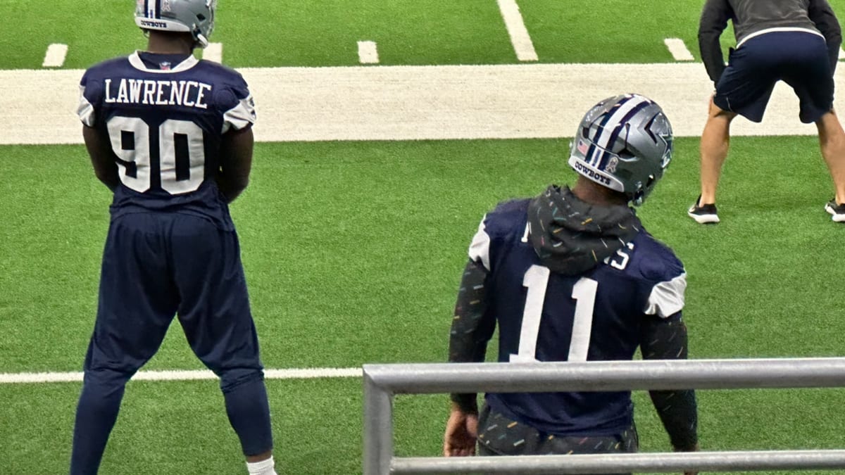 Dallas Cowboys safety James Washington blows a kiss to the crowd