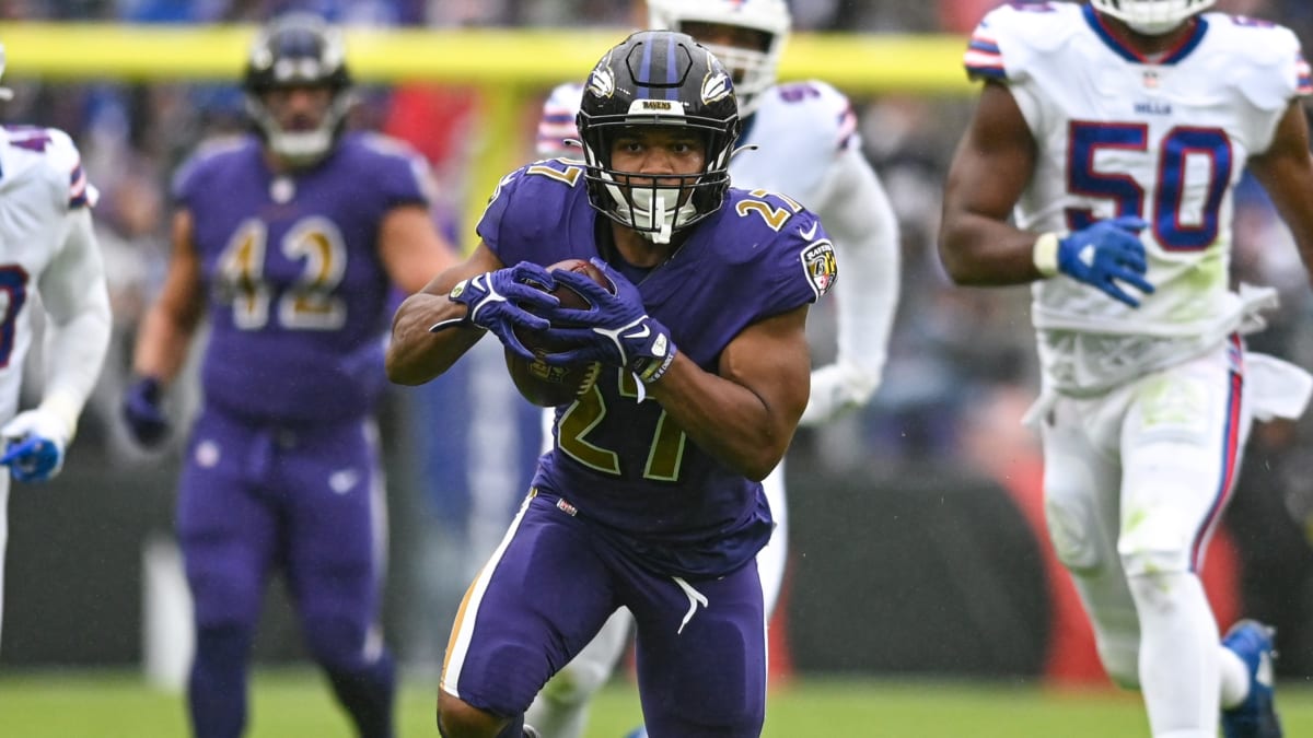 Ravens waive running back Mike Davis, paves way to activate J.K.