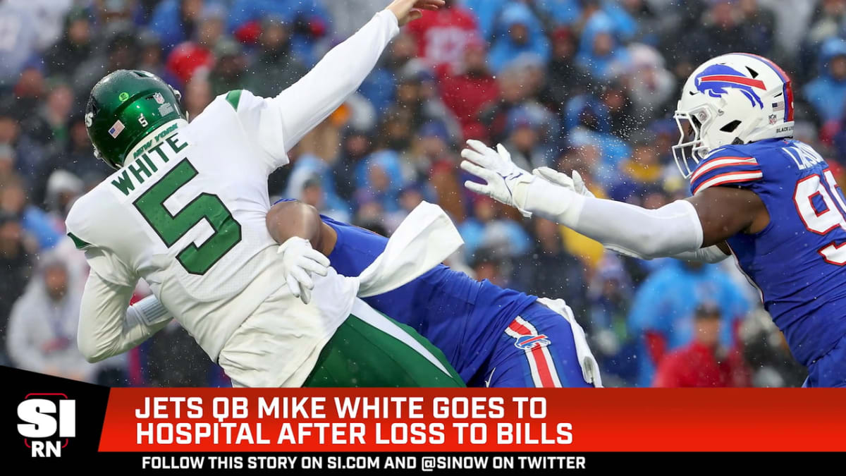 Jets preparing to have QB Mike White vs. Lions despite post-game hospital  trip 