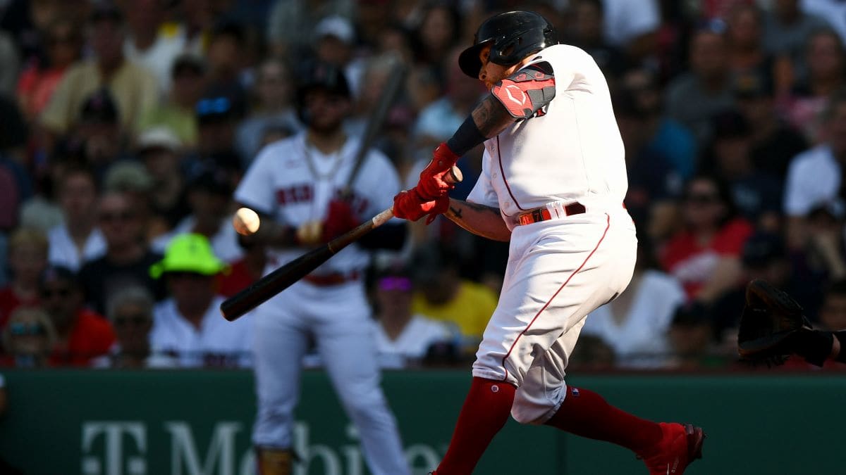 Christian Vazquez Posts Emotional Farewell to Red Sox, Fans - Sports  Illustrated