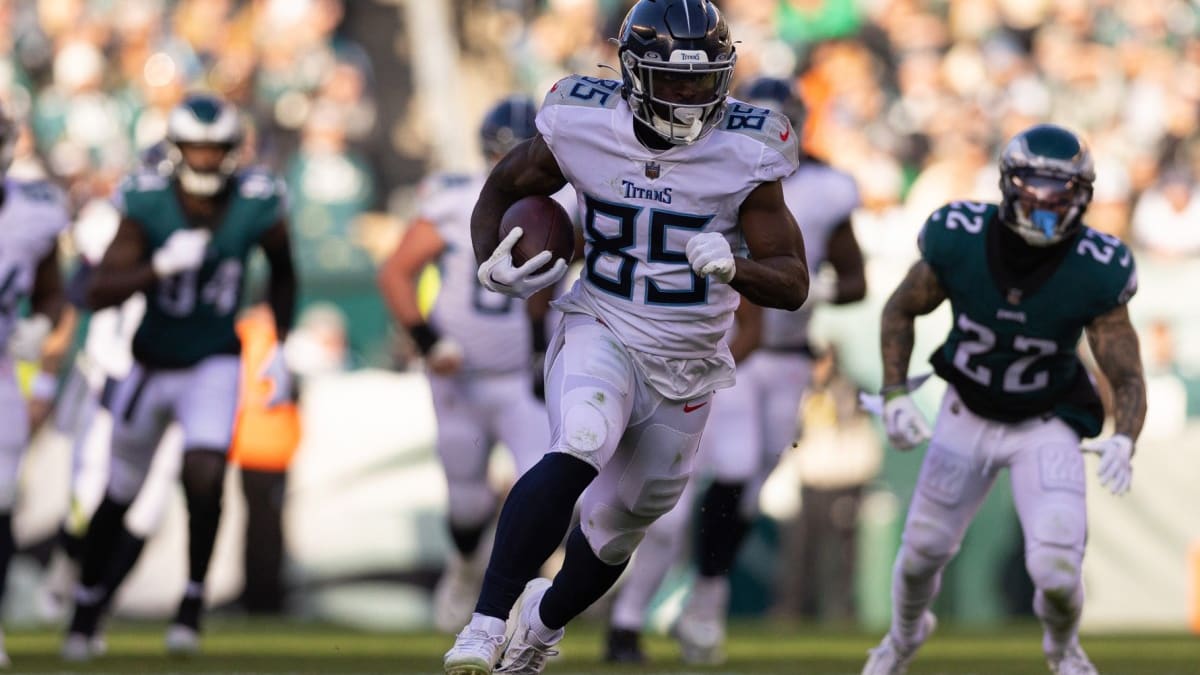 Titans' Star Tight End Chig Okonkwo Hits Rare Statistical Marks in Rookie  Year - Sports Illustrated Tennessee Titans News, Analysis and More