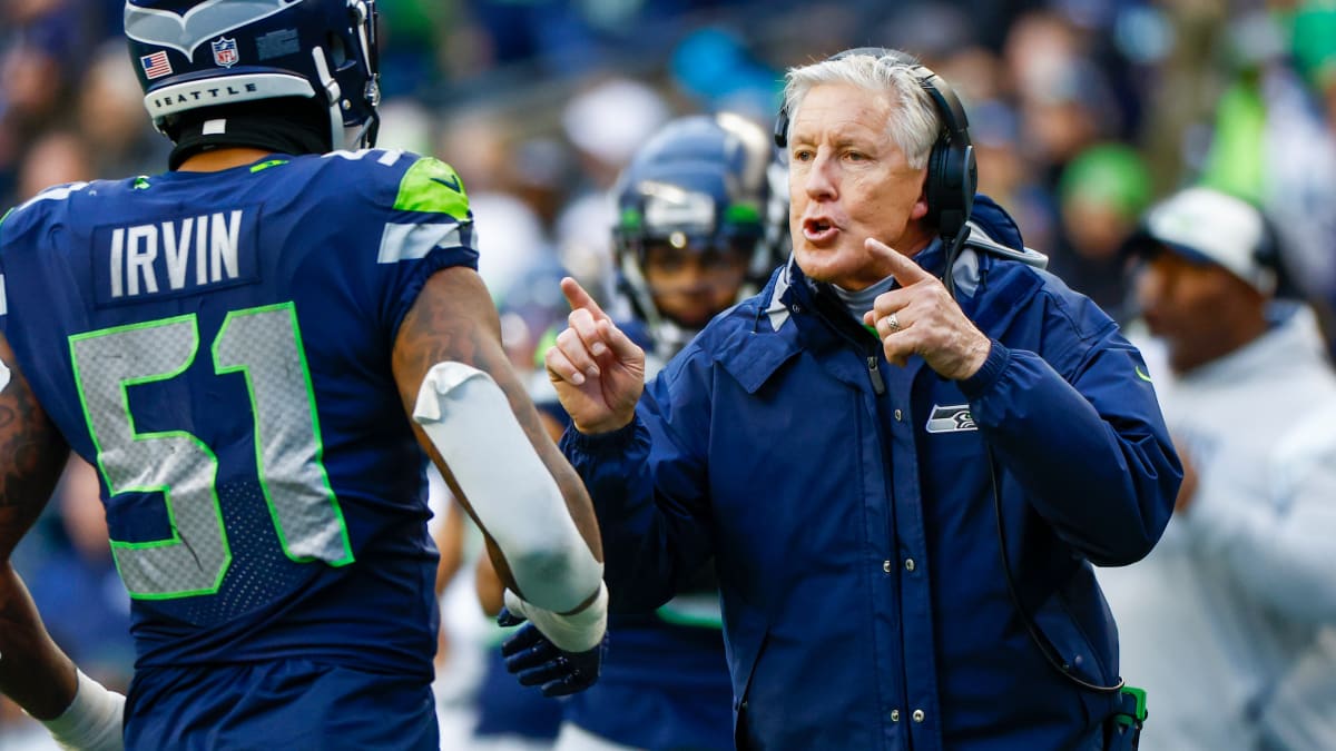 Seahawks' defense threatens playoff hopes amid another slump