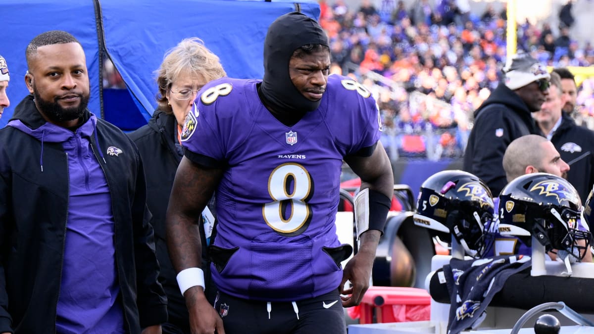 Ravens QB Lamar Jackson ruled out against Browns with PCL sprain