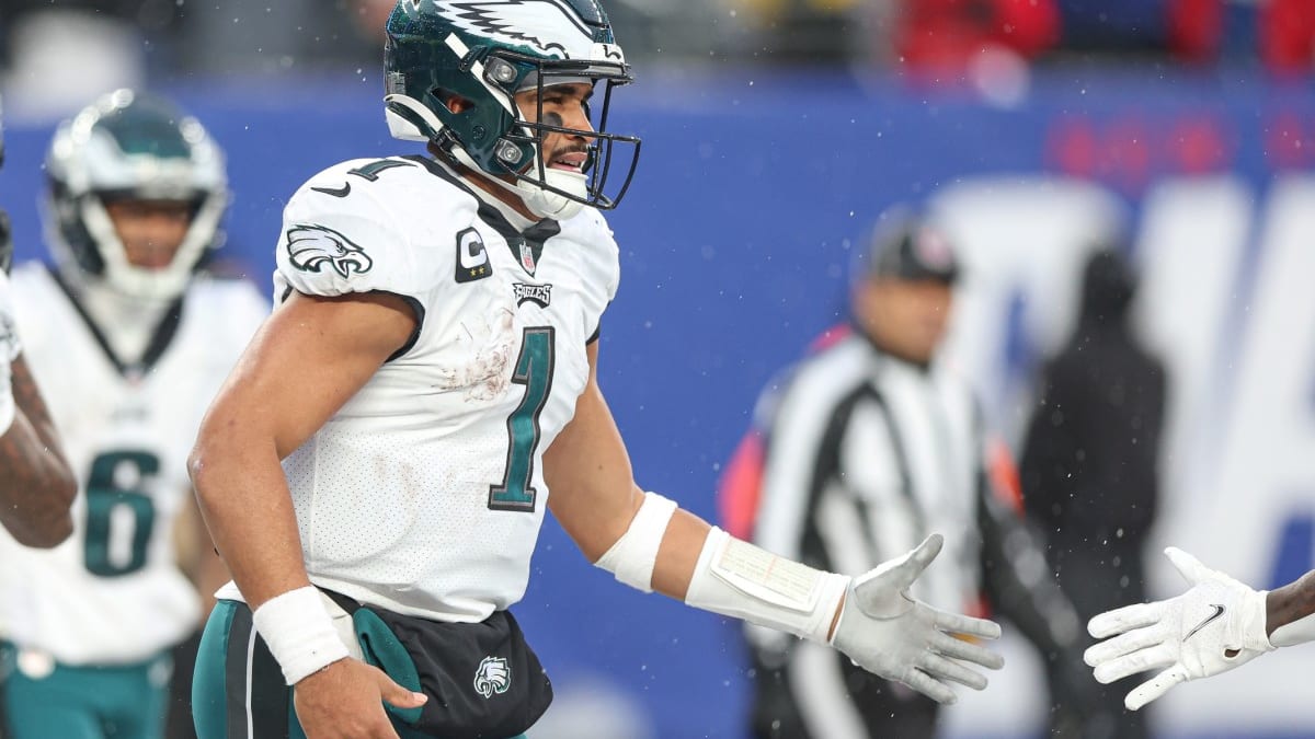 Eagles observations: Jalen Hurts answers the call, run game versatility,  and more – NBC Sports Philadelphia