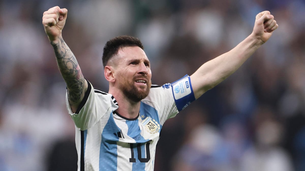 Lionel Messi wins FIFA World Cup Golden Ball award for 2nd time - Futbol on  FanNation