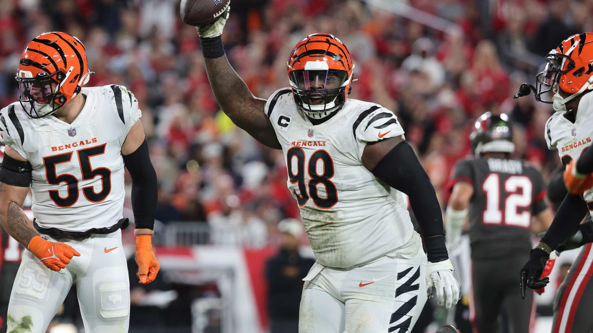 Bengals: DJ Reader jokes Myles Murphy can buy No. 98 from him