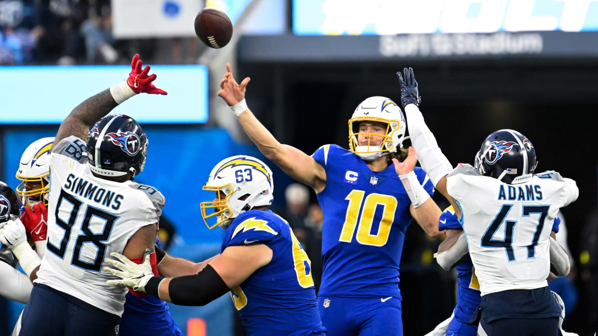 LIVE BLOG: Follow the Tennessee Titans' Game With the Los Angeles Chargers  in Real Time - Sports Illustrated Tennessee Titans News, Analysis and More