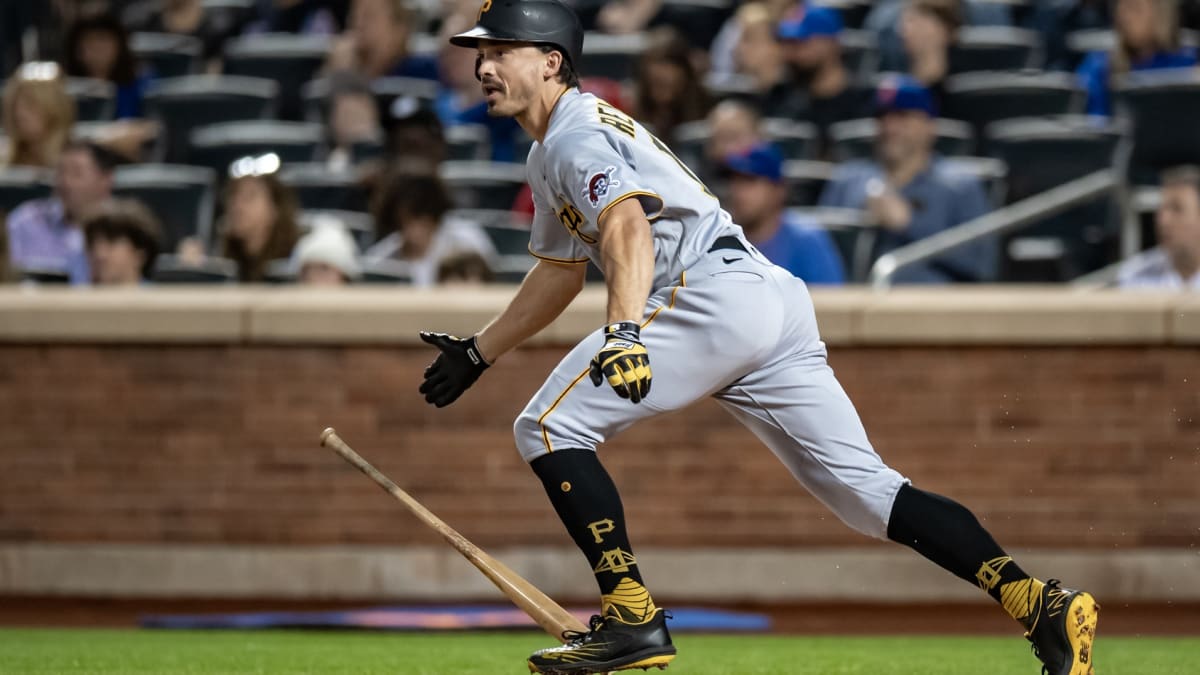 New York Yankees show interest in trading for Pittsburgh Pirates CF Bryan  Reynolds - Sports Illustrated NY Yankees News, Analysis and More