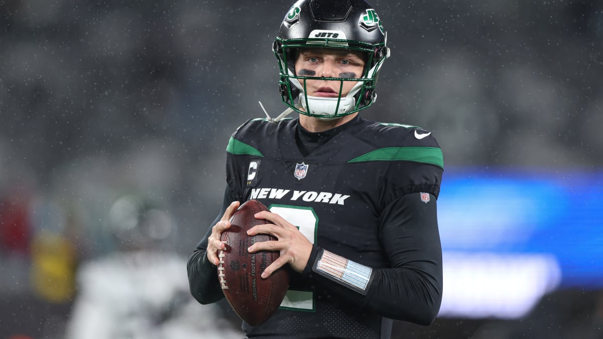 New York Jets Explain Why Mike White Was Picked to Replace Benched Zach  Wilson - Sports Illustrated New York Jets News, Analysis and More