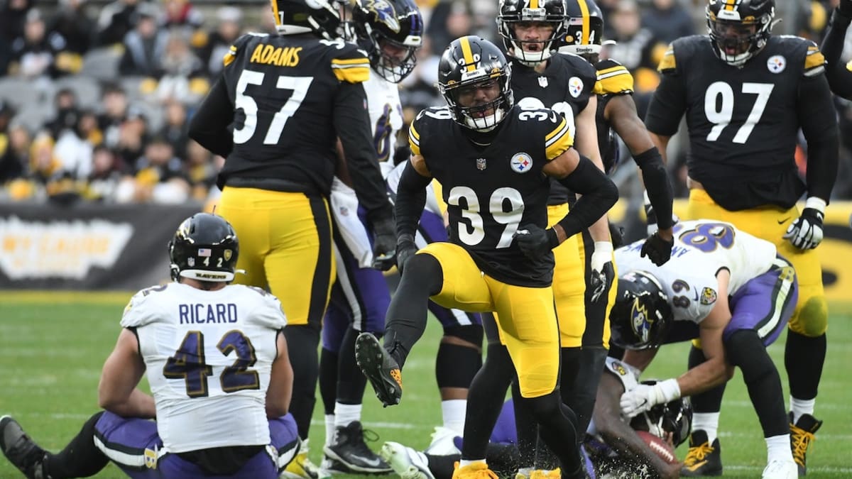 NFL announces time change to Pittsburgh Steelers-Baltimore Ravens game on  New Year's Day - On3