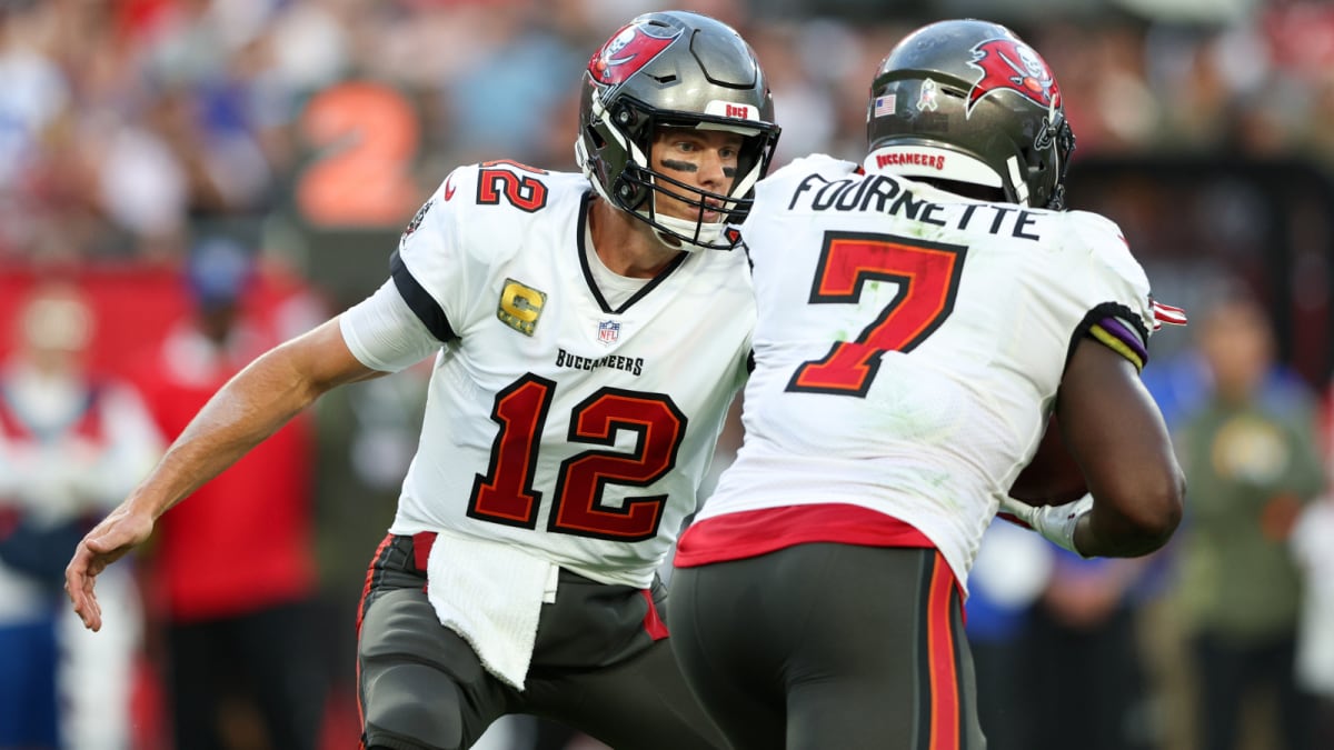 Tom Brady and the Bucs will be Fournette-less for Week 12 game at Cleveland