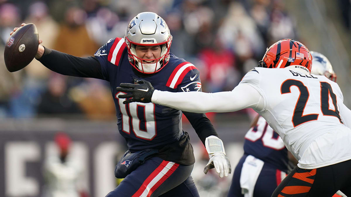 Joe Burrow and Vonn Bell Flip The Patriot Way To Beat New England And Own  November And December