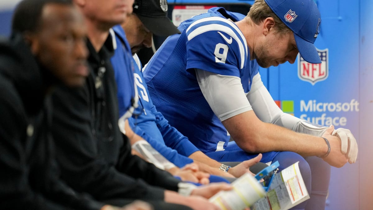 December 26, 2022: Indianapolis Colts quarterback Nick Foles (9) passes the  ball during NFL game against the Los Angeles Chargers in Indianapolis,  Indiana. John Mersits/CSM/Sipa USA.(Credit Image: © John Mersits/Cal Sport  Media/Sipa