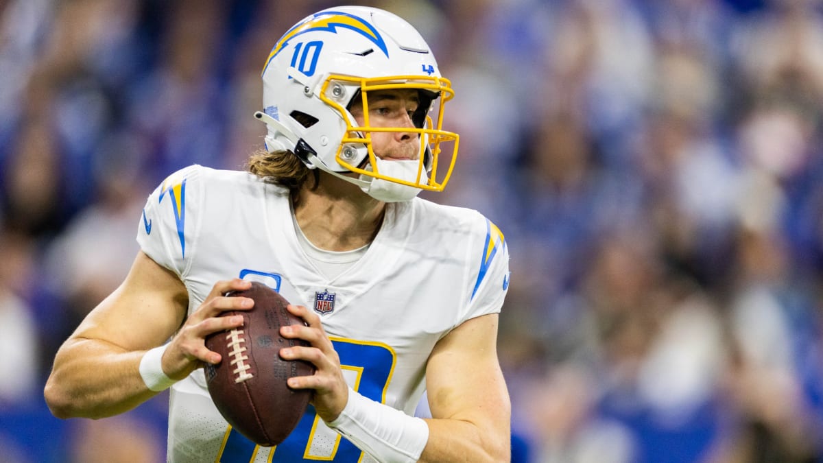 Chargers vs. Rams: How to watch Week 1 preseason matchup - Bolts From The  Blue