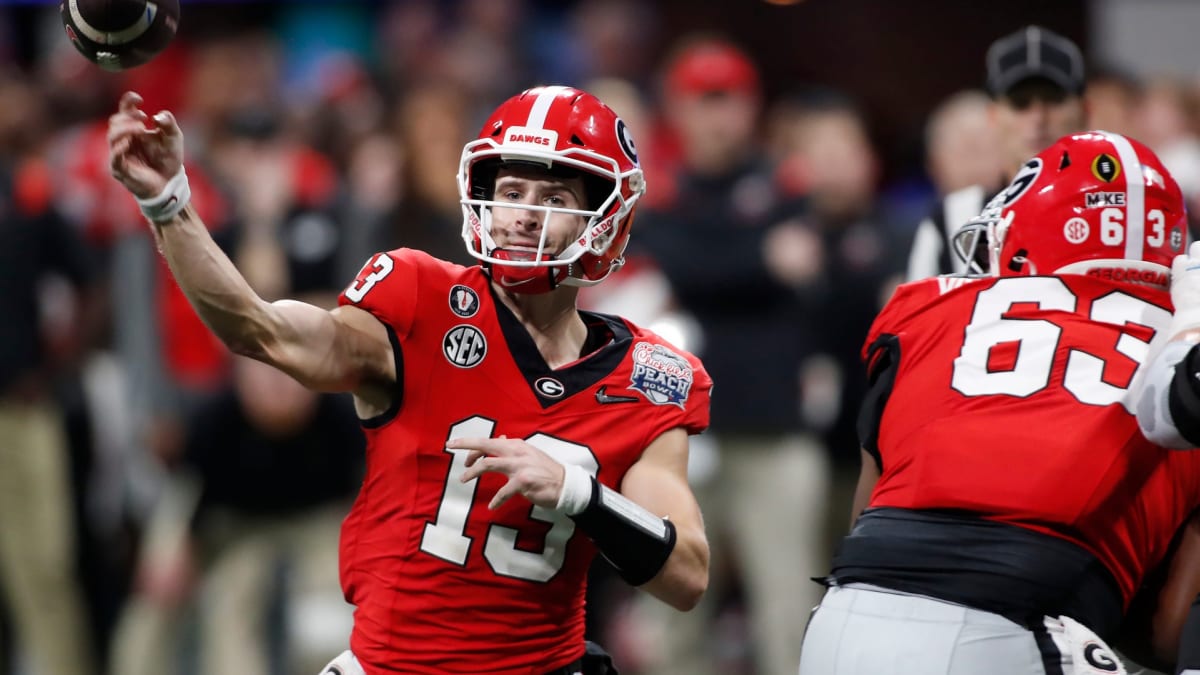 College football bowl schedule, dates, TV times for 2022-23