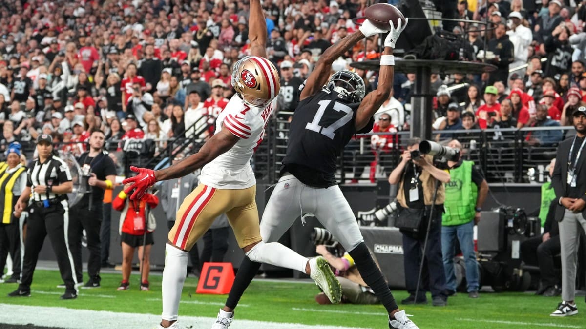 Las Vegas Raiders-San Francisco 49ers rivalry started off the field -  Sports Illustrated Las Vegas Raiders News, Analysis and More