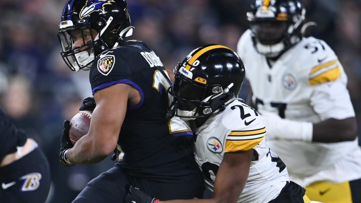 Kenny Pickett keeps Steelers alive with win over Ravens: Best memes and  tweets