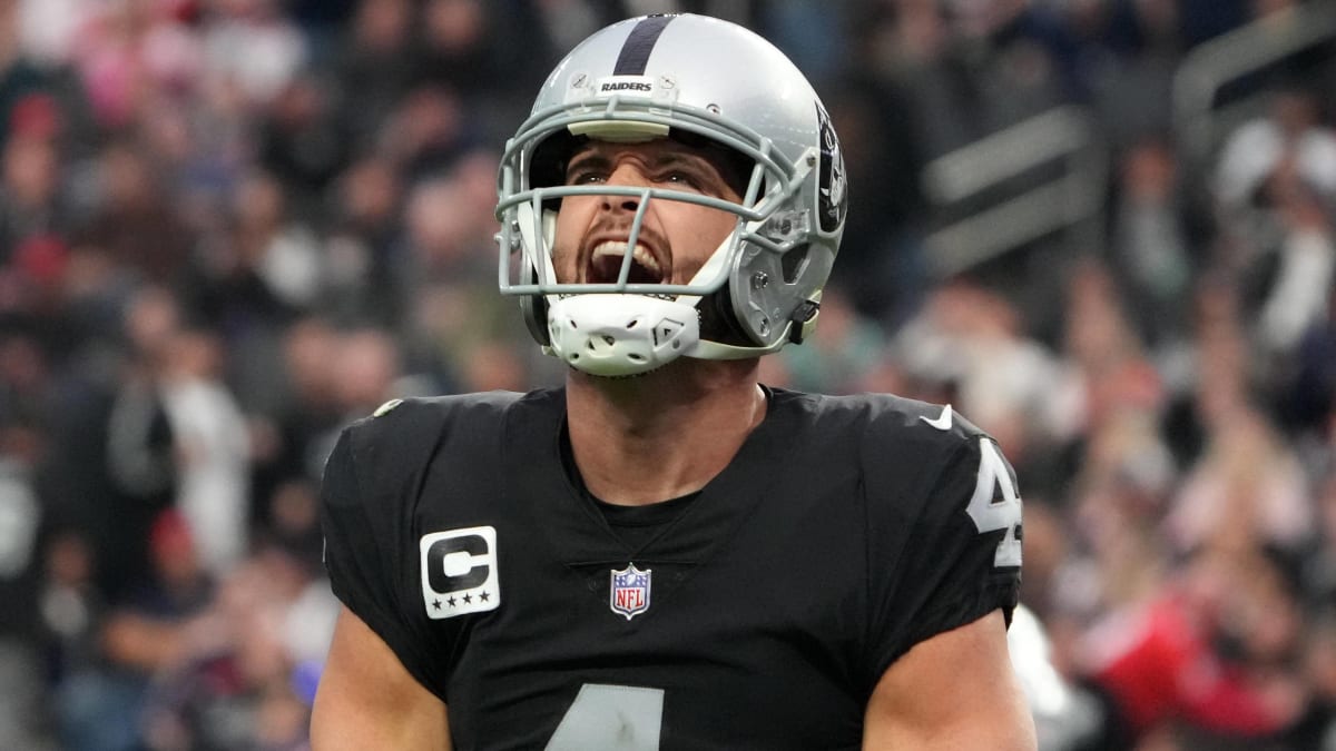 NFL World Reacts To Derek Carr, Jets Rumors - The Spun: What's