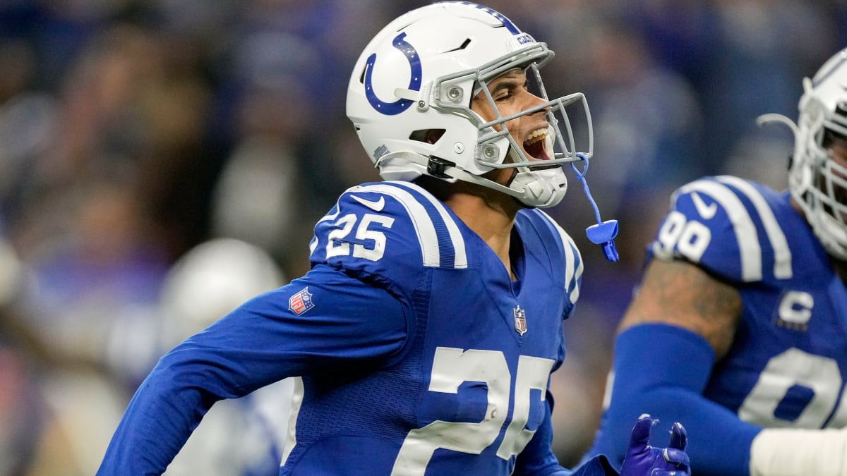 Indianapolis Colts head coach Jeff Saturday wears a shirt in support of  Buffalo Bills safety Damar Hamlin before an NFL football game between the  Houston Texans and Indianapolis Colts, Sunday, Jan. 8