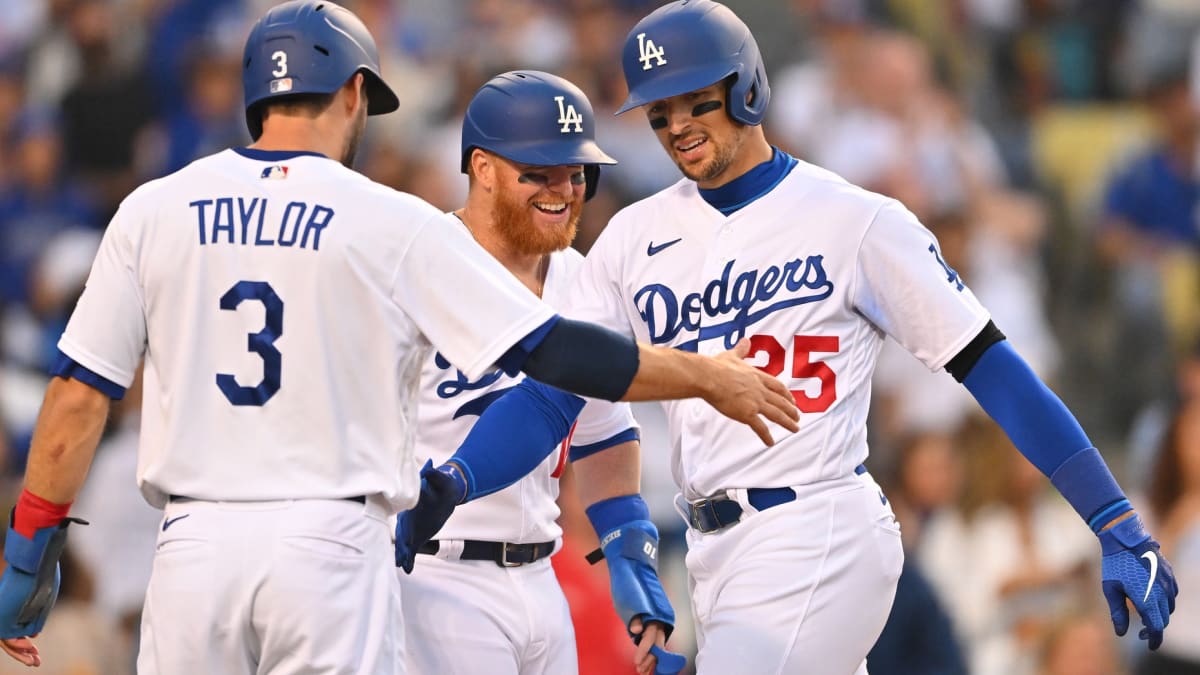 Dodgers News: Kiké Hernandez To Begin Season As Everyday Second Baseman,  Chris Taylor Filling Utility Role - Dodger Blue