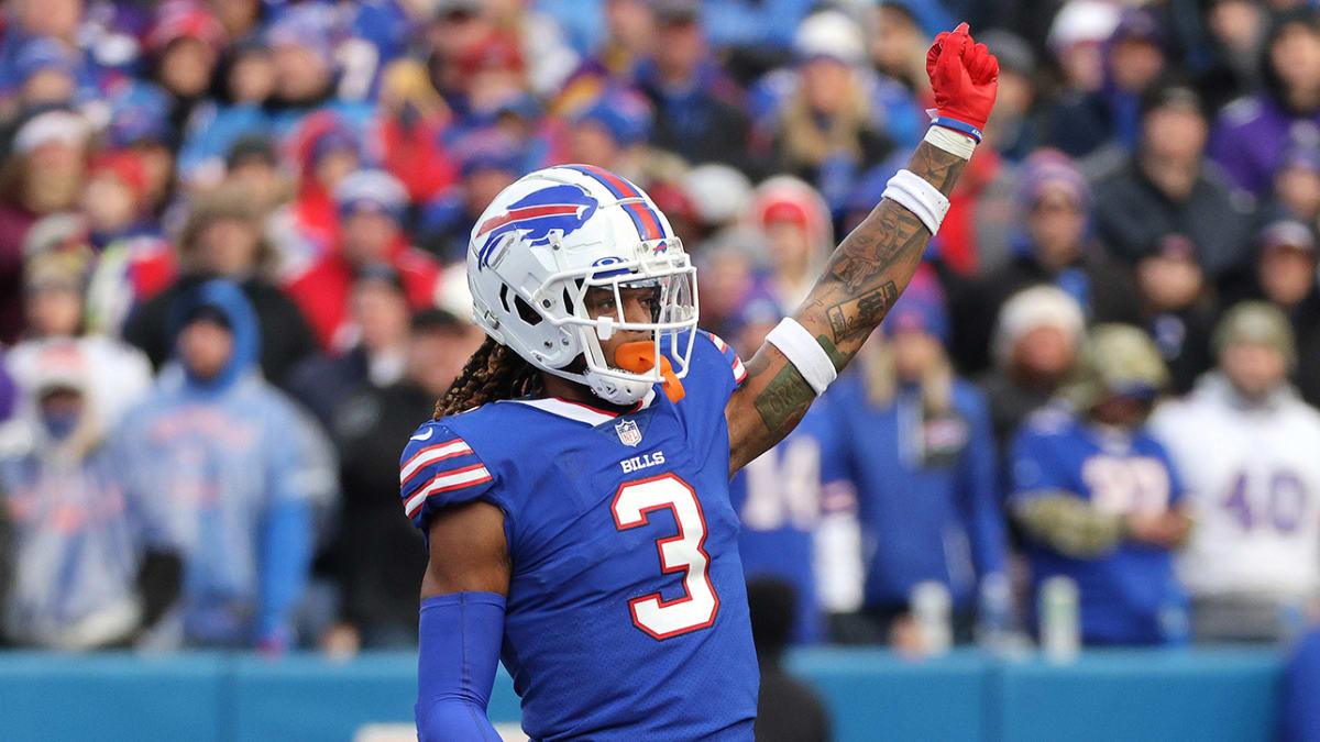 Why are Buffalo Bills players wearing '3' patch on their NFL jerseys?