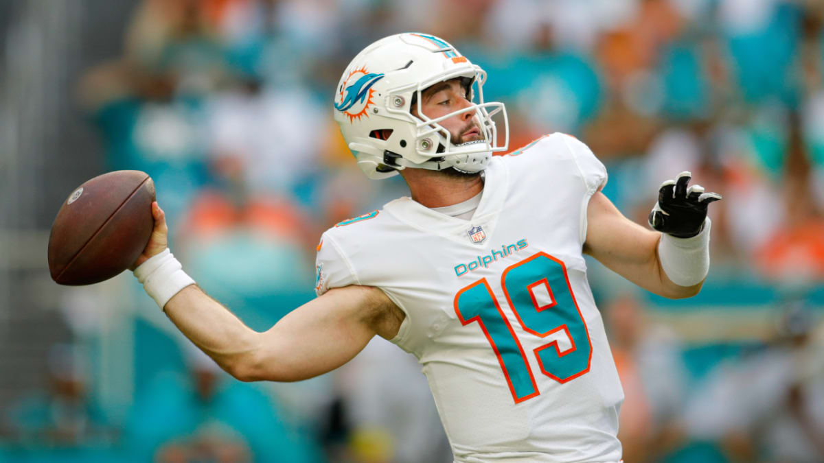 Skylar Thompson and Dolphins headed to playoffs