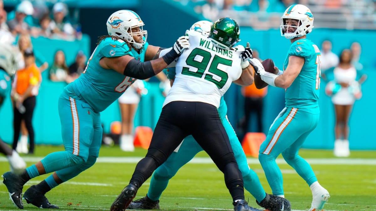 Five early observations on Dolphins' offense heading into minicamp