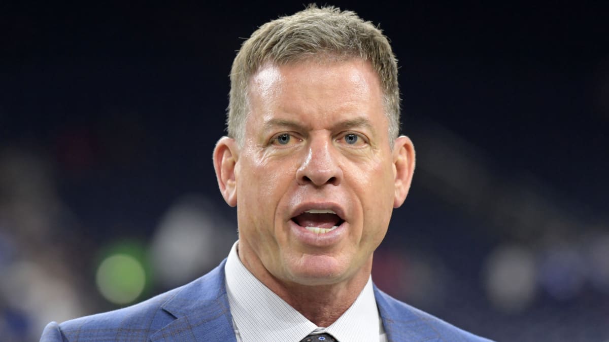 Troy Aikman on Thursday Night Football: 'Is this professional football?' -  Sports Illustrated