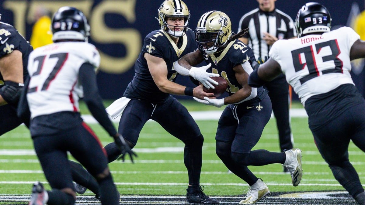 Saints' Shorthanded Running Game Must Establish Balance Versus Titans -  Sports Illustrated New Orleans Saints News, Analysis and More