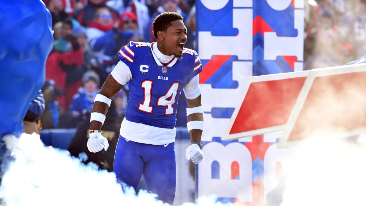 Stefon Diggs Reacts To The Buffalo Bills Fake Jerseys [TWEET]