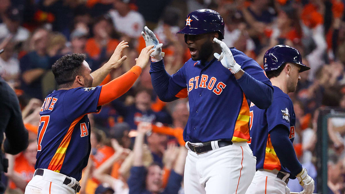 MLB on X: Yordan Alvarez and Jose Altuve both return to the @Astros lineup  tonight. 💪  / X