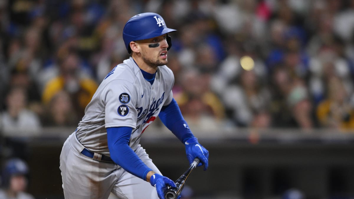 Trayce Thompson wears crown after HR for Great Britain