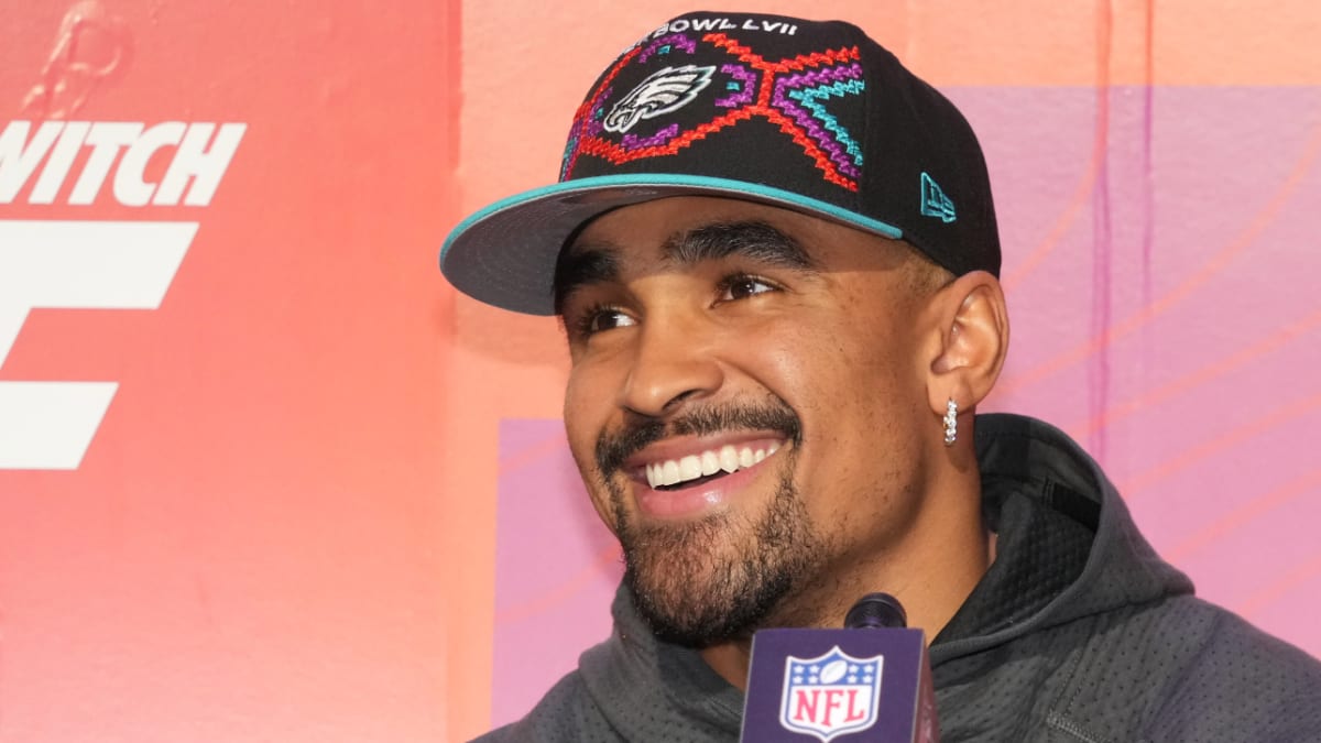 Jalen Hurts' unrelenting work ethic: From SoCal to his locker stall, the  Eagles — and Tony the janitor — tell stories