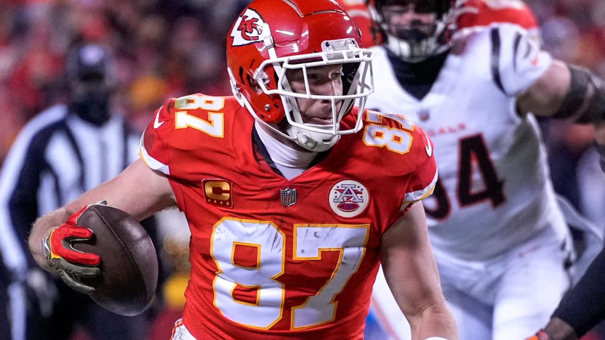 NFL SNF Anytime & First Touchdown Predictions: Travis Kelce To Dominate -  FanNation